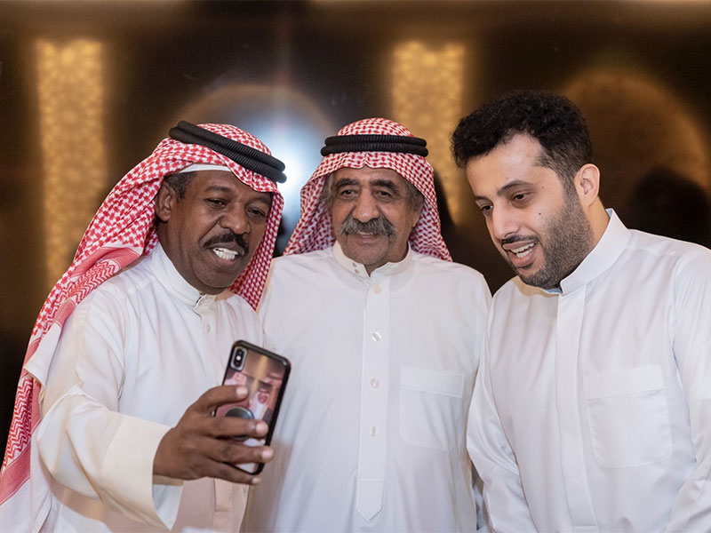 تركي آل الشيخ يعلن الانتهاء من تصوير اول أفلامه السينمائية "تشيللو"
